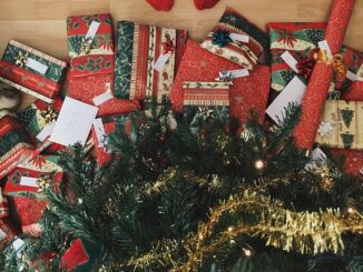 Stocking filler tips for your Christmas digital marketing campaign - Fleek Marketing